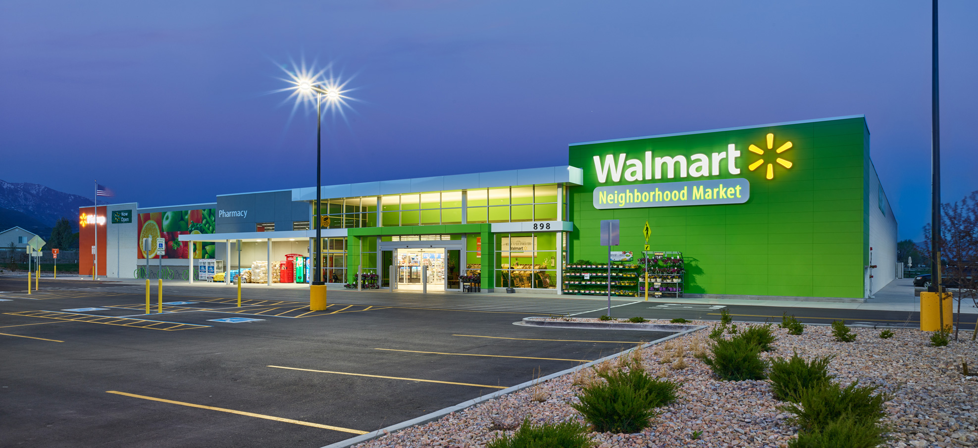 Walmart Neighborhood Market // BRR Architecture