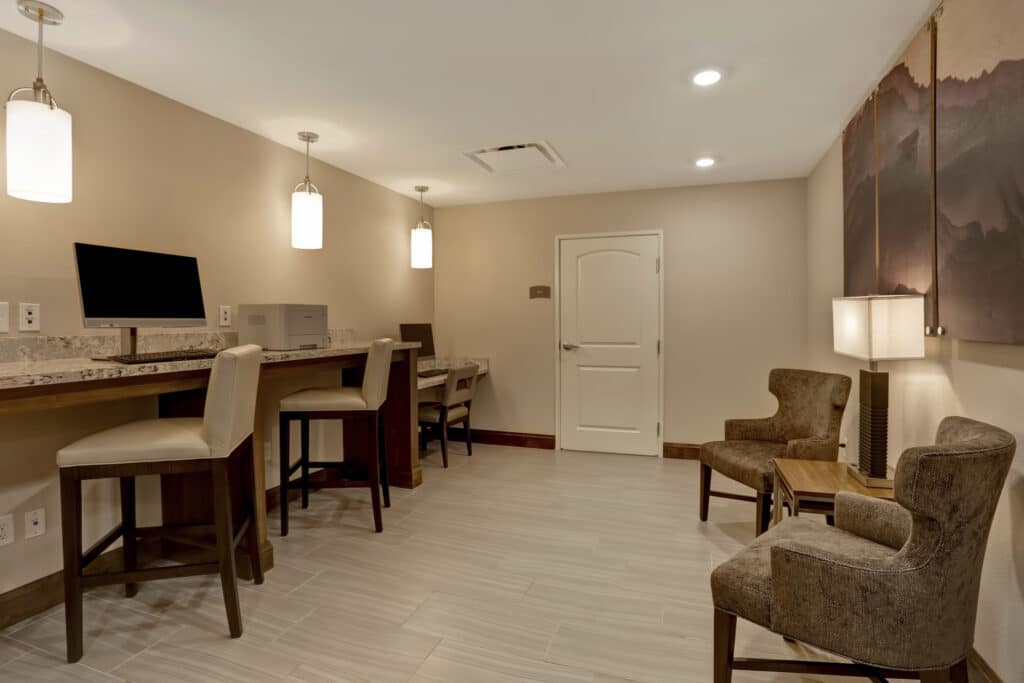 Staybridge Suites - BRR Architecture