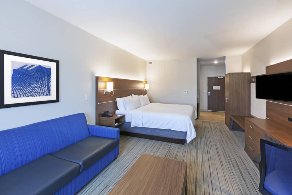 Holiday Inn Express - BRR Architecture