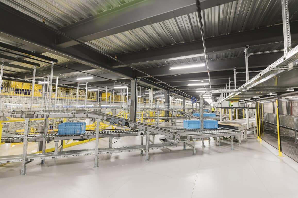 Walmart Fulfillment Center BRR Architecture